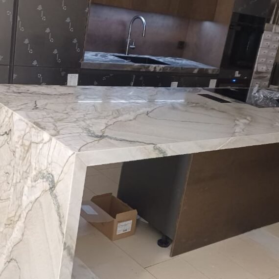 Natuursteen Keukenbladen