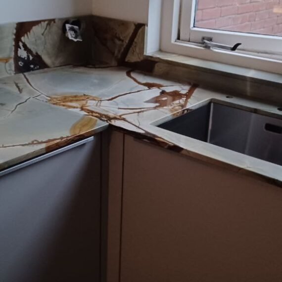 Natuursteen Keukenbladen