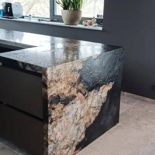 natuursteen, zwart keukenblad