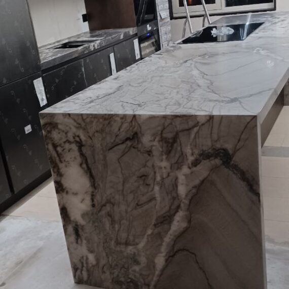 Natuursteen Keukenbladen