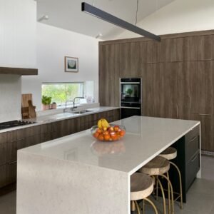 Snowy Ibiza Silestone composiet keukenbladen
